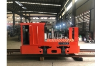 礦用CJY3噸架線式電機(jī)車可以拉多少個(gè)礦斗？